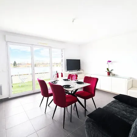 Apartmán : 4 Pers Avec Terrasse, Parking Et Wifi - Fr-1-309-555 *